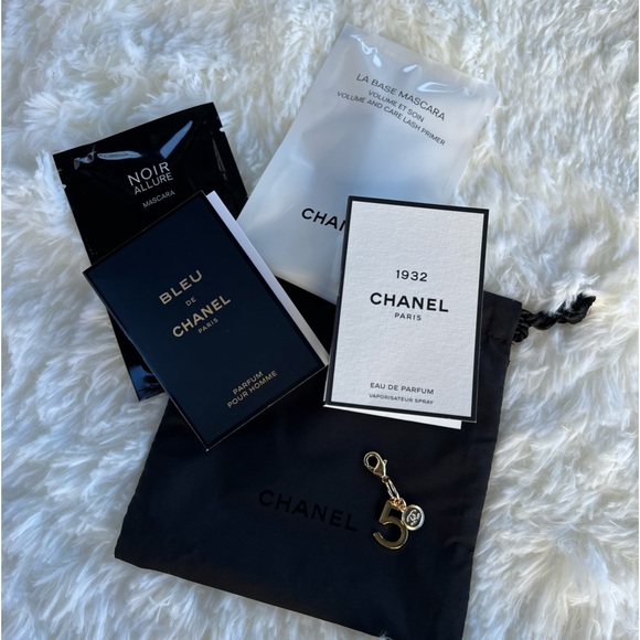 Chanel number 5 charm. - Picture 2 of 8